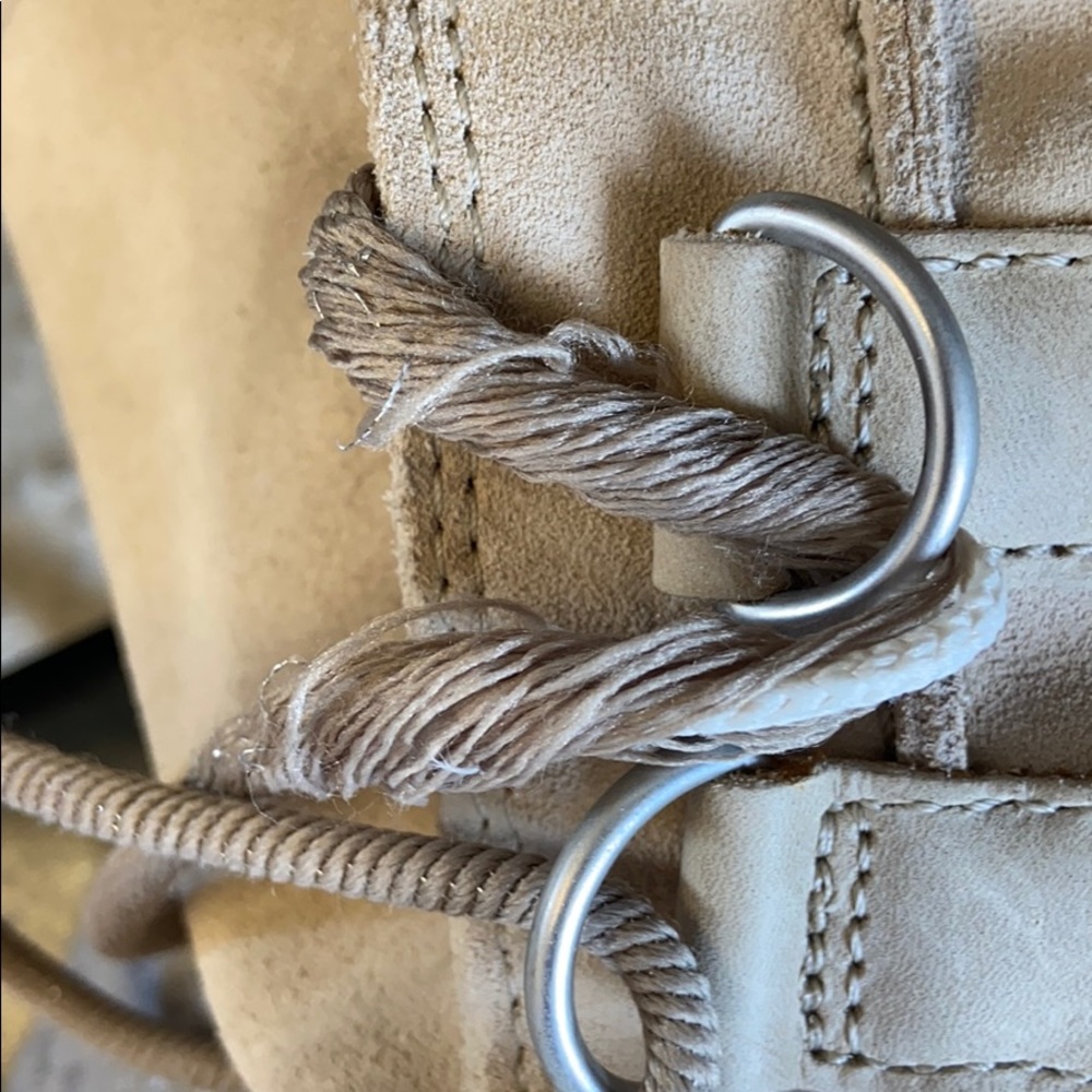 Sorel Boots - Picture 4 of 8